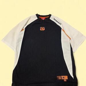 NFL Cincinnati Bengals NFL black and orange t shirt size large